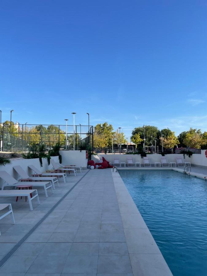 Отель Stephouse Pozuelo Europa Посуэло-де-Аларкон Экстерьер фото